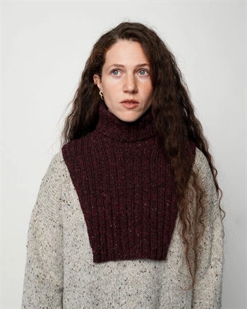 LANGØ HALSEDISSE fra Kit Couture